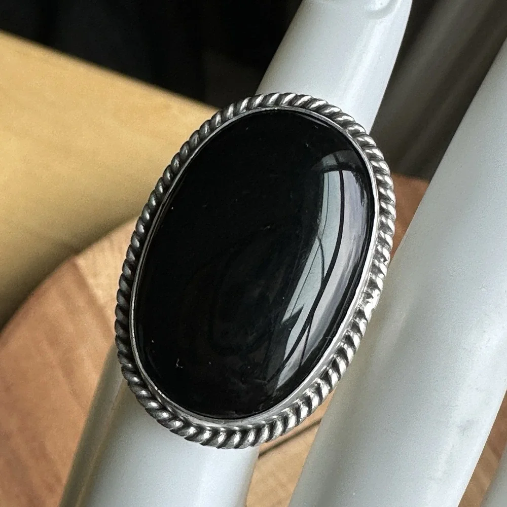 Vintage Artisan Accent‎ Ring Size 5 Black Onyx Southwestern 925 Sterling 15.3g